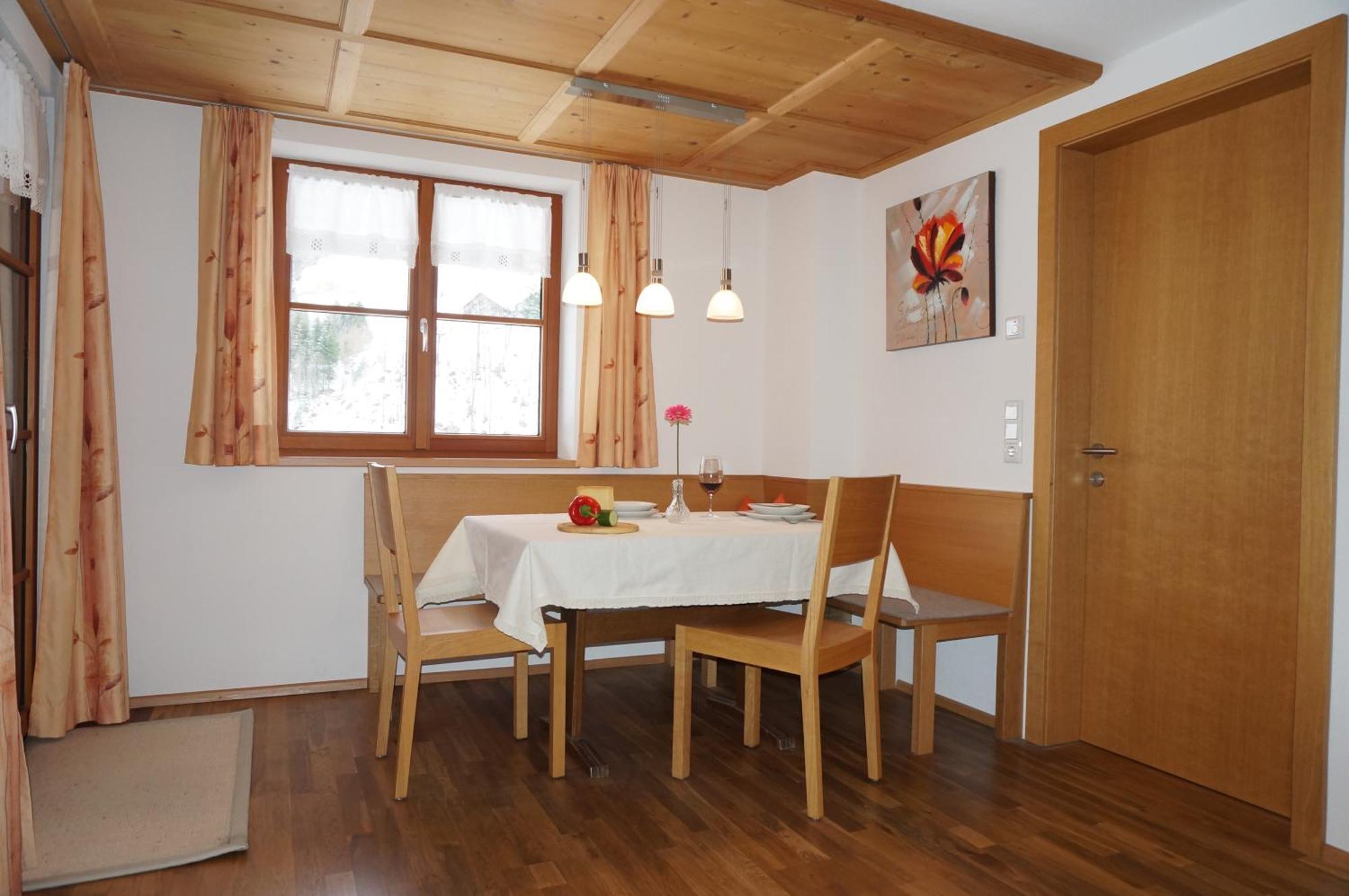 Haus Schwendinger Hotel Mellau Eksteriør billede